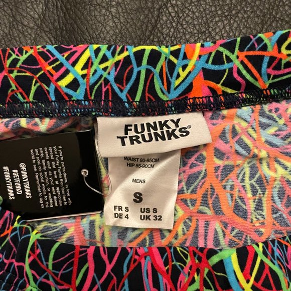 Funky Trunks Briefs - Picture 2 of 3